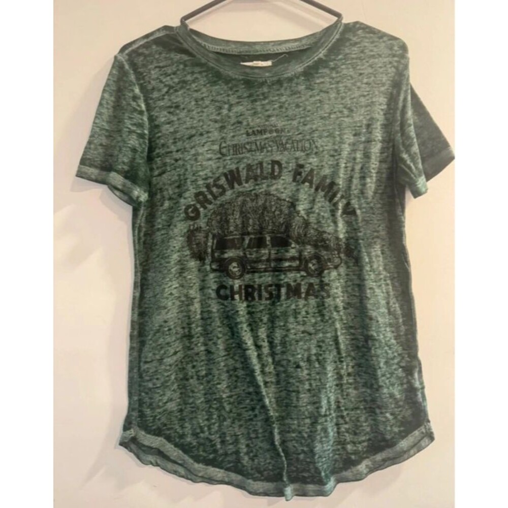 Women’s National Lampoon Christmas Vacation Shirt-Size XS